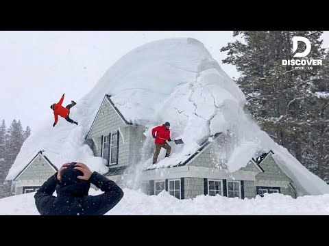 Idiot Snow Removal: Massive Roof Avalanche | Extreme Dangerous Plow Truck Fails #Part3