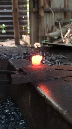 Forging Steel: The Art of Hand-Forged Nails by Master Blacksmiths​#Blacksmithing #HandmadeCrafts