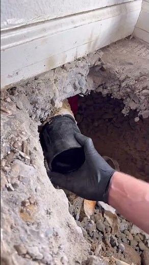 Replacing a closet bend