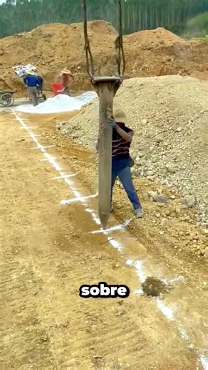 Así hacen agujeros gigantes para colocar columnas