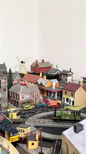 My Hornby King George V 🚂 No. 6000 #00gauge #hornby #modelrailway #hornbykingclass