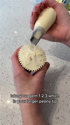 Jane Taylor - Cupcake Tutor on TikTok