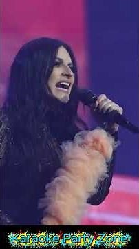 Laura Pausini's secret message for her fans 🤫 #laurapausini #tour #italian