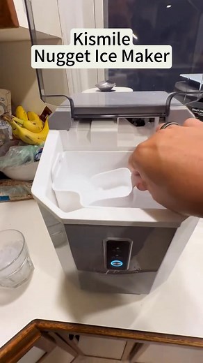 Small in size, BIG on performance! 流 Our compact countertop ice maker produces up to 33 lbs of chewable ice per day — perfect for cocktails, iced coffee, or just chill vibes 磻 Enjoy quiet, energy-efficient cooling that keeps the good times flowing. | Kismile | Facebook