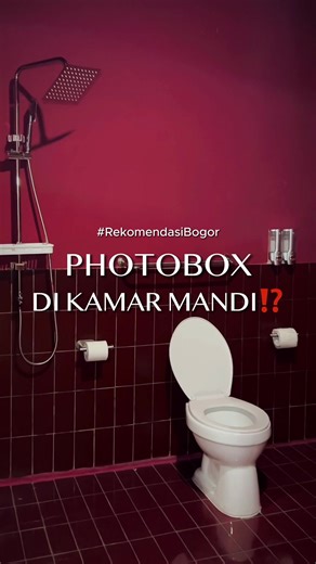 Photobox Unik di Bogor: Tema Restroom yang Lucu