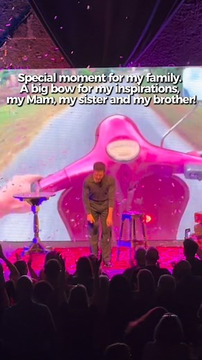 What a night! My Mam and brother and sister joined me on stage for a well deserved bow after being roasted 🤣❤️ | Al Porter