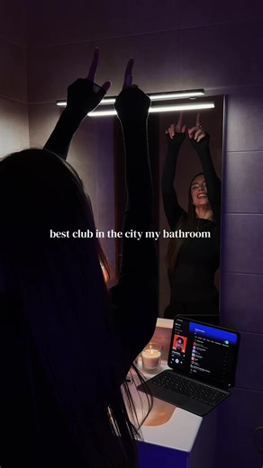 Exclusive VIP Tickets for Supergirl Event 🎟️