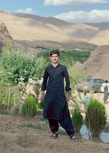 😎😬Old NaseeboOooo Is Back 🤭🙈😬😎 Farsii Trending Song🙈😬#trending #trendingsong #pashtosong #pashtotiktok #pashtotrendingsong