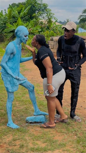 Fearless Statue | MC Christy Comedy