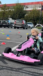 2M views · 21K reactions | Look at the play between gas, brake and steering wheel! Some say it’s remote controlled!  #3yearsold #insta360 @insta360 #drift #racingprincess #f1 #f2 #f3 #f1academy #academy #wseries #wec #drifting #racing #talent #viral #instagram #talented #youngtalent #fastandfurious #nofear #carcontrol Unbezahlte Werbung | F1emy | Facebook