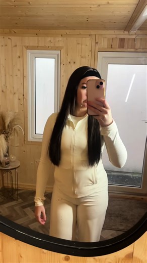 A Day in the Life of a Lash Technician