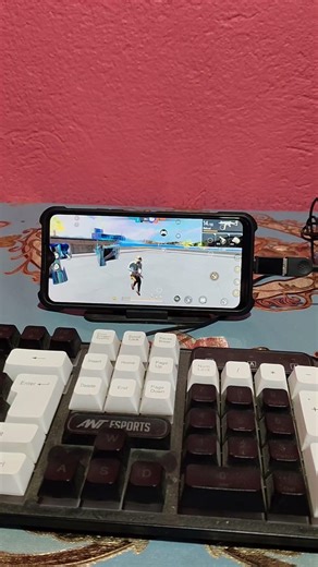 PC ❌ MINI SET UP ✅ KEYBOARD MOUSE AND PHONE ⌨️🖱️📱