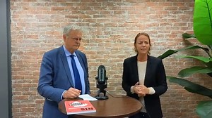 Présidentielles au Sénégal : vers l’alternance politique ? | Les mardis de l'IRIS Pascal Boniface Chaque mardi, retrouvez en live Pascal Boniface et un membre de l'équipe de recherche de l'IRIS (@institutiris) pour décrypter un fait d'actualité internationale. Demain, échange avec Caroline Roussy, directrice de recherche et responsable du Programme Afrique/s à l'IRIS autour des élections présidentielles au Sénégal. Après une période d'incertitude d'un mois, la population a pu voter ce dimanche 2