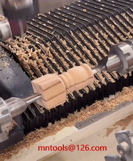 5 axis CNC wood lathe