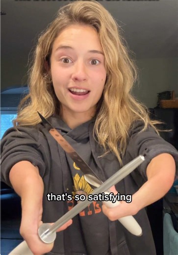 Satisfying Kitchen Sounds: The Joy of Sharp Knives