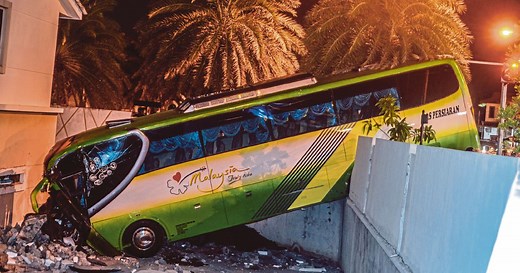 Penang bus driver in fatal crash claims trial to driving under influence of drugs [NSTTV] | New Straits Times