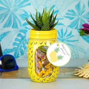 443K views · 3.2K reactions | This sweet candy jar is the perfect way to celebrate the start of summer and would make the perfect teacher's gift! #crafty | Crafty | Facebook