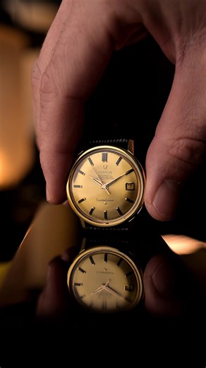 A compact classic done right. This 1966 Omega Constellation Ref. 168.010 in 18k yellow gold is everything a dress watch should be: perfectly balanced 35mm case, warm golden sunburst dial, and those rare slim baton markers with onyx inlays - pure mid-century elegance. Powered by the chronometer-rated Cal. 564 and finished with a screw-down case back and gently angled lugs. Simple, refined, timeless. Incoming Thursday.