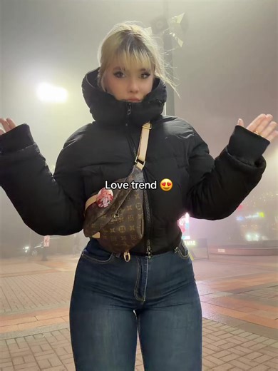 Go to 900k followers 🥹🙏🏼💕🫂 #fyp #viral #dancetrend2026 #newjeans #newdance