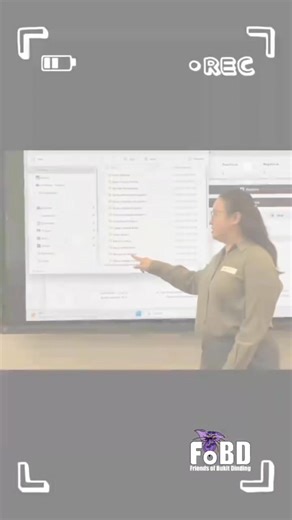 🌿🎧 Bioacoustics Workshop Sunway Center for Planetary Health FoBD x SCPH Collaboration 7 Feb 2026 What an energetic morning! Our full-house workshop brought together researchers, students, conservationists, and citizen scientists — 30 amazing participants in total. Today’s workshop covered: • Introduction to bioacoustics technology • Overview of published bioacoustics research in Malaysia (sadly none from Kelantan & Terengganu) • Bukit Dinding bioacoustics study, sample data shared from the ful