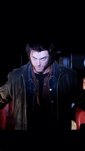 X-Men(2000) | Magneto Attacks Wolverine on the Train