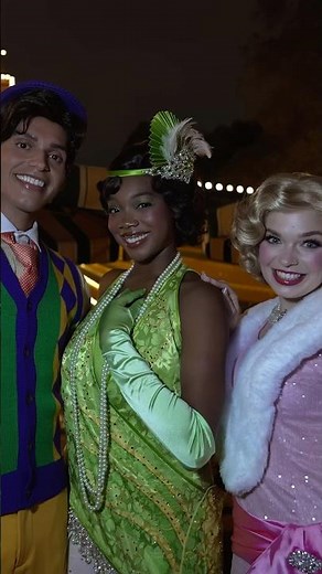 Did Tiana & Naveen find a Prince for Lottie?! 😱 #disney #princess #shorts