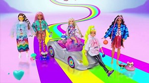 Barbie Extra Car TV Spot, 'Cruisin' All Over Town'