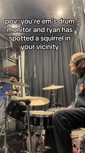 COME SEE JAC CONNER BAND W/ @Kyra Baskin @Mac @sophiekylecollins AND @Emma Jean Oakley AT ARLENE’S GROCERY IN NYC ON 3/22. • @em #drumcam #livemusic #nyc #newyork #smallartist