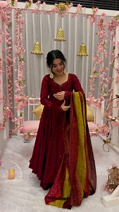 548K views · 10K reactions | Maroon suit te paranda da jadoo, saddi sohni kudi naal thoda festive wardrobe v complete karo! ✨ Pure desi charm! | Idaho clothing | Facebook