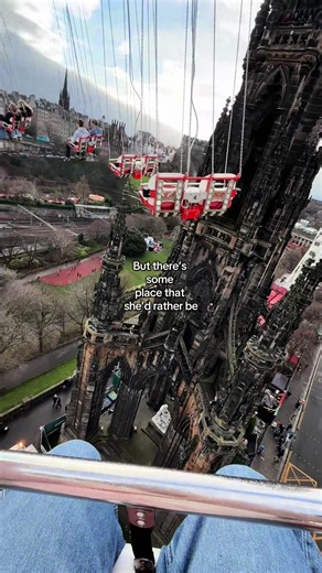 Explore Edinburgh: The Heart of Scotland