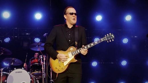 199K views · 4.9K reactions | Joe Bonamassa - "Double Crossing Time" (Epic Guitar Solo) | Joe Bonamassa | Facebook
