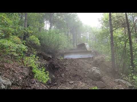 The D7G Bulldozer Destroys Mountains All by Itself - Action-packed roadworks #bulldozer#work