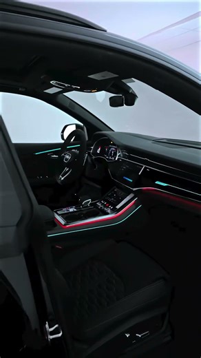 The RSQ8 is an SUV that loves to show off 🖤 | #Audi #RSQ8 #AudiRSQ8