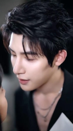 藏不住礼物🎁 #romance #cdrama #fyp