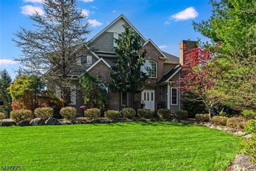 1 Hunters Ln, Sparta Township, NJ 07871 - MLS 4024291 - Coldwell Banker