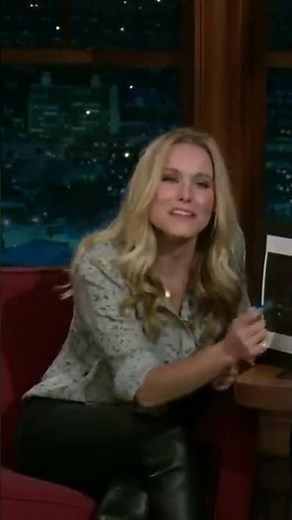 Craig Ferguson having fun with his favorite guest Kristen Bell