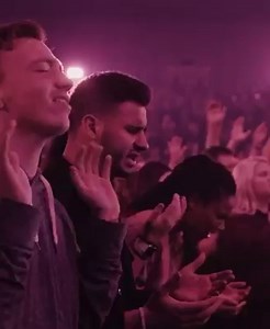 “If You can use anything, God, You can use me” 🙌🙌🙌 Listen to “Available” from our new album Graves Into Gardens — it’s available everywhere and watch the whole video on our YouTube!! | Elevation Worship