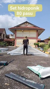 41K views · 117 reactions | Pemasangan set ke2 pada Hari sabtu semalam..Nasib baik jarak Antara 2 sekolah ni dekat jee..mudah urusan...tempoh pemasangan 1 Jan 15 Minit sahaja Alhamdulillah.. #mscdhidropinik #pembekalsethidropinikmelaka #followers | MSCD Hidroponik DIY | Facebook