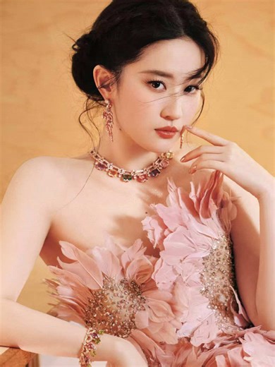 Nilai Komersial Liu Yifei yang Menarik untuk Diketahui
