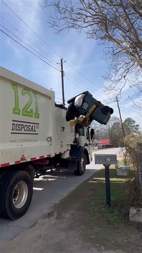 Small Python vs full cart #automobile #wastemanagement #shorts #garbagetruck #mack