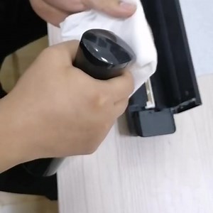 6.7K views · 104 reactions | OZER THERMAL PRINTER CLEANING…  ( Para di magkaron ng feed error linisin nyo rin po ang printer nyo dipende sa gamit ) 炙Use alcohol and tissue for cleaning.. | Osus Tattoo Supplies | Facebook