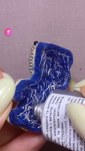 160K views · 35 reactions | Step-by-step beaded animal brooch tutorial | Fabiosa Australia | Facebook