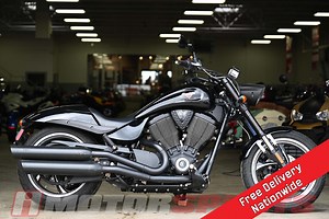 $6999 is a steal for this beautiful motorcycle. A 2013 Victory Hammer 8-Ball in Solid Black, looks and sounds amazing with only 16803 miles. Stock# A9189 www.imotorsportsinc.com 630-529-5200 #victoryhammer #victory8ball #victorymotorcycles #iMotorsports #UsedMotorcycles | iMotorsports