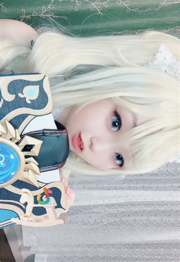 原神のバーバラコスプレで変身動画