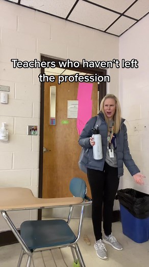 Funny Math Teacher TikTok - Teachers Who Haven't Left the Profession