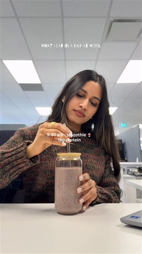 Priya Pazhani on Instagram: "Follow along!!💗 everything I ate work ✨ [day in my life, software developer, corporate girl routine, 9 to 5 day in the life, daily vlogs, what in eat in day, gym girlie, gram video, rhode, L’Oréal Paris, gram routine, morning routine, brown girl, living alone] #whatieattoday #corporatelife #corporategirl #dailyvlog #9to5life dayinmylife"