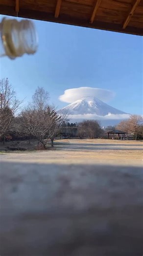 designboom magazine on Instagram: "mt fuji reflected 🗻🪞 captured by kinchan_kinchan39 #designboom"