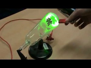 تجارب التفريغ الكهربائي