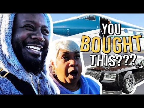 T-Pain surprises family with new plane!