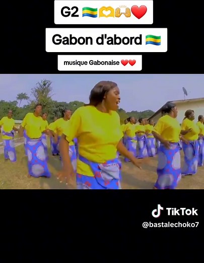 le G2🇬🇦 représenter c'est le Gabon d'abord qui gagne. musique Gabonaise 🇬🇦🥰🥰❤️#lesclesdumapane🔑🗝️ #bastalechoko7 #faitemoipercer #jemetslegabonenhaut🇬🇦🙌👐 #musicgabonaise #gabon🇬🇦 #anciennemusiquegabonaise #traditiongabonaise🇬🇦🇬🇦 #jemetkoulamoutouenhaut #culturegabonaise🇬🇦 #musictraditionnellegabonaise